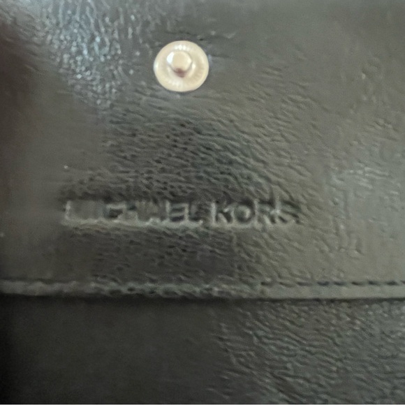 RARE Vintage Michael Kors Black Leather Silver Tone Mini Flap Wallet w/Key Ring - Picture 4 of 12